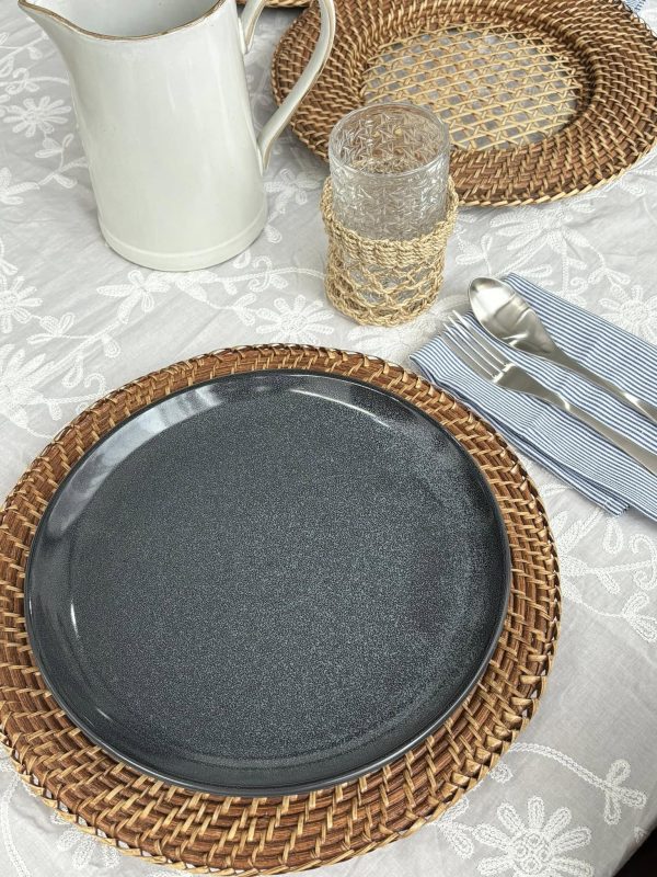 BLACK SPECKLED PLATE