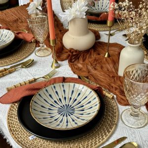 BROWN JAPANESE COUPE PLATE