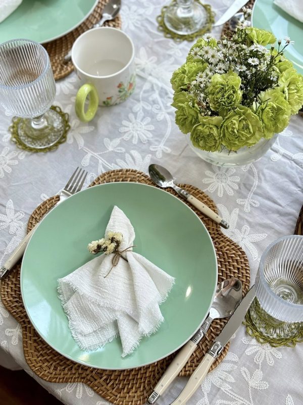 MINT GREEN PLATE