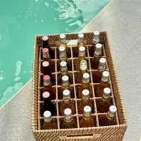 RATTAN BEER CASE
